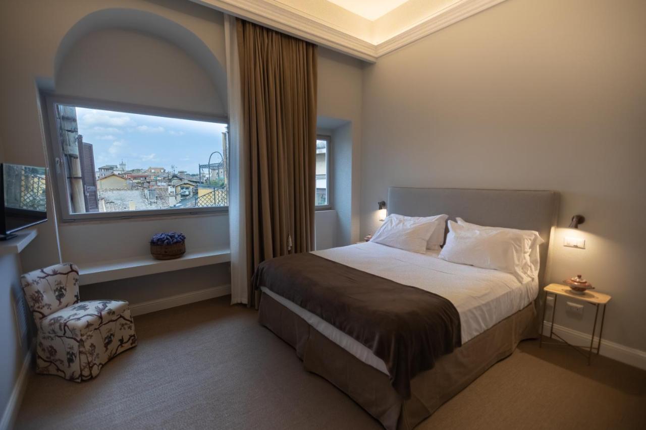רומא Domus 21 Luxury Suites מראה חיצוני תמונה